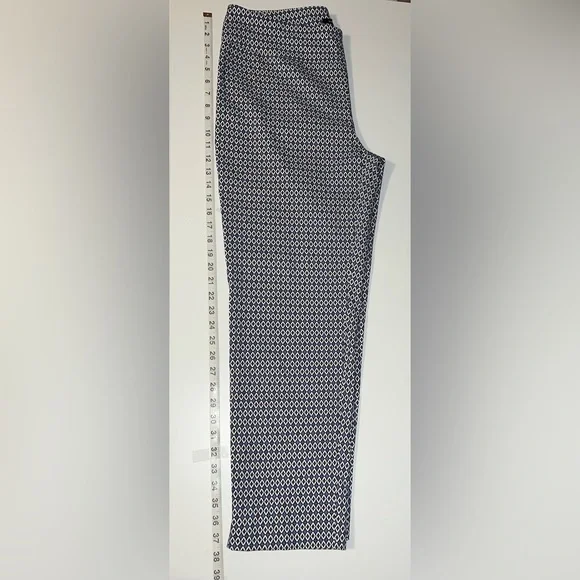 ZAC & RACHEL Stretch pants - Picture 3 of 7